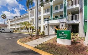 Hometowne Studios By Red Roof Fort Lauderdale